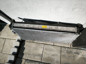 Chladič klimatizace a intercoler laguna III - 2