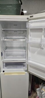 Lednice Samsung RB31FERNCWW - 2