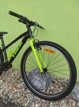 Značkové dětské kolo TREK WAHOO 26" (Black/Volt) - 2