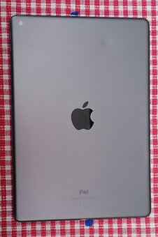 iPad 9.generace 10,2 2021 64GB A2602 - 2