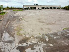 Pronájem pozemku pro skladování, až 35.000 m2 - 2