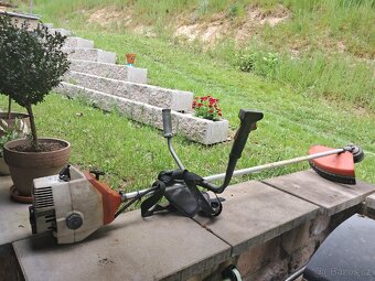 Křovinořez Stihl FS 44 - 2