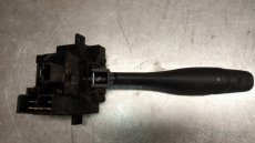 Prodám páčku ovl. stěračů (pravý lucas) Nissan Primera P11 - 2
