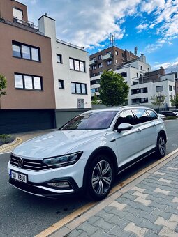 Volkswagen Passat nebo 2.0 TDI 147 kW, 4x4 - 2