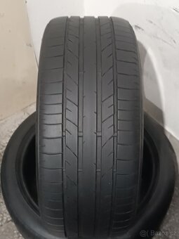 Letní pneu 255/40/19 Bridgestone Potenza RE 040 - 2