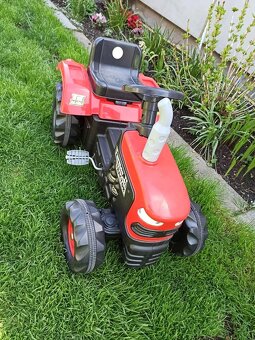 Šlapací traktor - 2