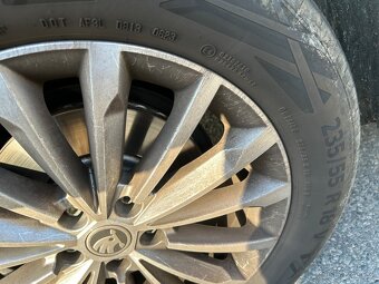 Continental 235/55 R18 V LETNÍ - 2