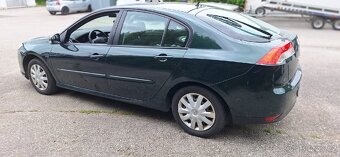 Renault Laguna 2,0 L benzín - 2