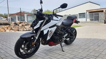 Suzuki GSX-S950 - 2