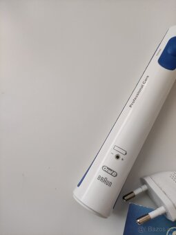 Braun elektronický kartáček - 2