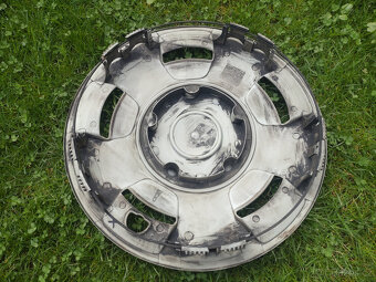 2 kusy krytů kol 15" Ford Transit - 2