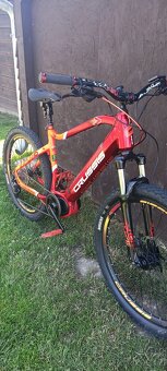 Crussis E-Atland 7.6 - 2