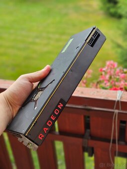 Vega 64 - 2