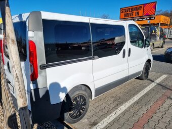 Opel Vivaro 2012 - 2