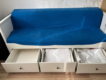 Rozkldaci postel Hrmnes z Ikea - 2