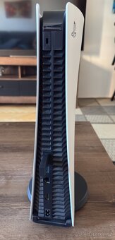 PS5 Digital Edition + 2 ovladače + Pulse 3D sluchátka - 2