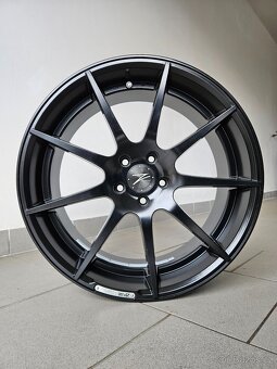 Z-Performance ZP.08 / 5x112 / 20" Black - zánovní - 2