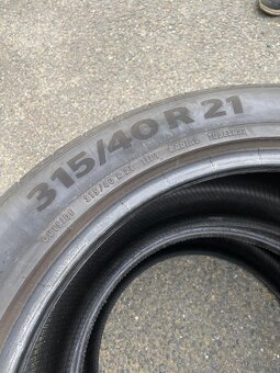 315/40r21 - 2