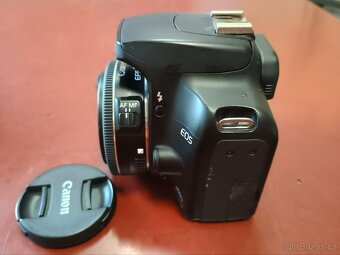 objektiv Canon EF-S 24mm f/2,8 STM - 2