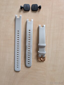 Řemínek Garmin Lily, silikonový 14 mm, béžový - 2