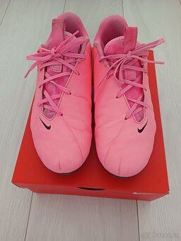 Kopačky NIKE Phantom GXII Academy vel. 37,5 - 2
