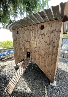 Kurník zateplený pro 20-24slepic - 2