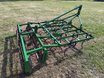 Prodám kultivátor záběr 2,2 m , 4 řady Válce - 2