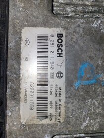 Řídící jednotka + jednotka UCH Renault Master 2.5dci 88kw - 2