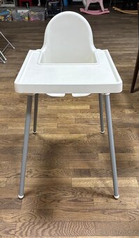 Dětská jídelní židle se stolkem - 2