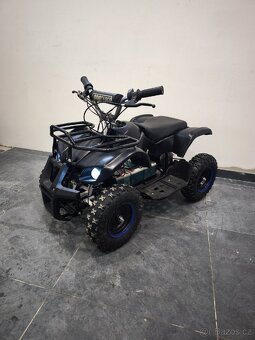 Dětská elektrická čtyřkolka + nabijecka - 2