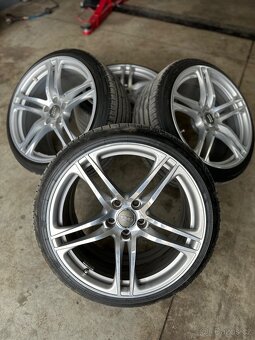 255/35 r19 Audi r8 5x112 - 2