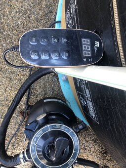 Prodám nafukovací vířivku. - 2