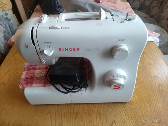 Šicí stroj SINGER Tradition - 2