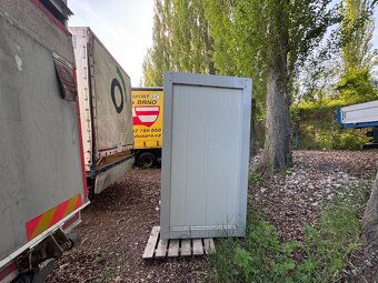SANITÁRNÍ BUŇKA WC - 2