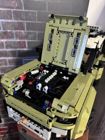 Lego technic 42110 Land rover - 2