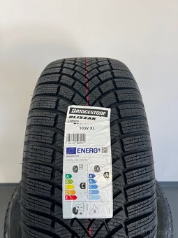 ❄️ Zimní pneumatiky 235/50/19, Bridgestone, DOT2923 - 2