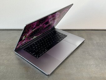 MacBook Pro 16" 2021 M1 Max 32GB / 1TB SSD - 2