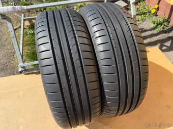 Zánovní letní pneu 205/60/16 Dunlop Sport BluResponse - 2