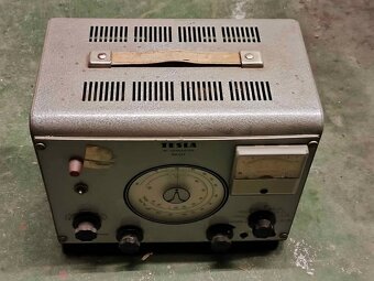 RC generator Tesla BM 344 - 2