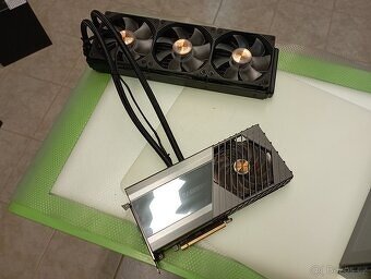Grafická karta RX 6950 XT LE GAMING OC 16G SAPPHIRE TOXIC - 2