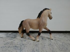 Schleich - andaluská klisna 13793 - 2
