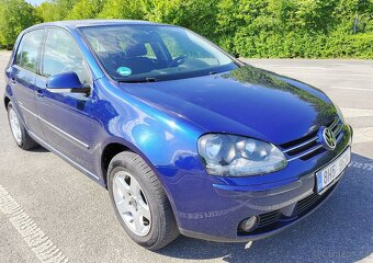Prodám Volkswagen Golf 5 v pěkném stavu - 2