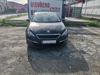 Peugeot 308 Kombi 1.2, 81kW, klimatizace, tempomat, LED - 2