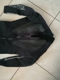Špičkový neoprén Body Glove, velikost L - 2