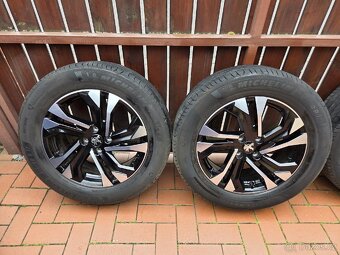 ORIGINAL ALU KOLA PEUGEOT 2008 GT s PNEU MICHELIN 215/55R17 - 2