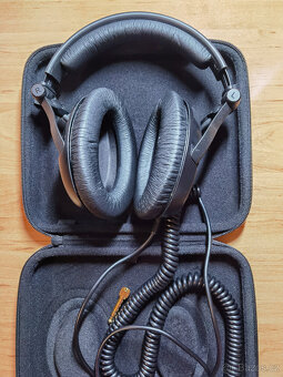 Sluchátka Sennheiser HD 380 Pro - 2