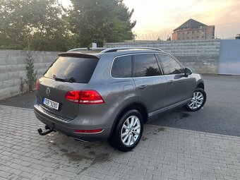 VW Touareg - 2