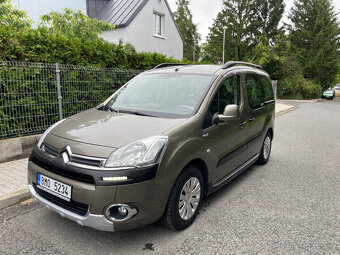 Citroën Berlingo: pro převoz vozíčkáře - 2