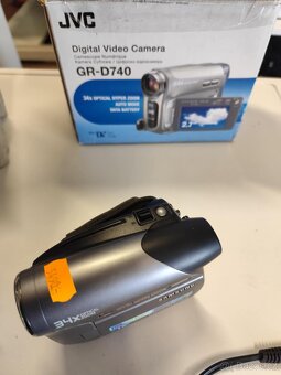 Videokamera JVC GR-D740 nová - 2