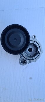 Vodní pumpa originál BMW+Napínací kladka INA 320D M47 204D4 - 2